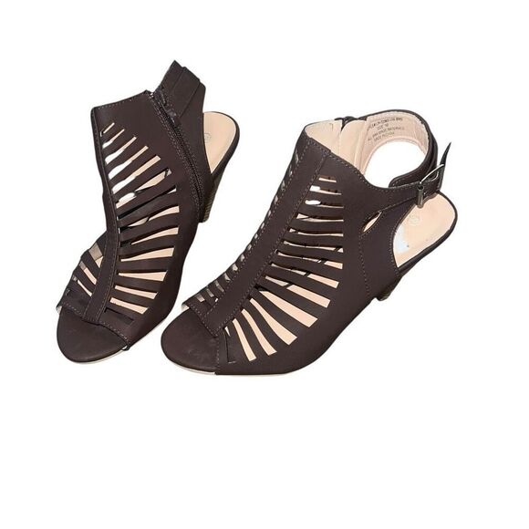 ASHLEY BLUE Brown Cut Out Cone Heel Size 10 - Picture 1 of 5
